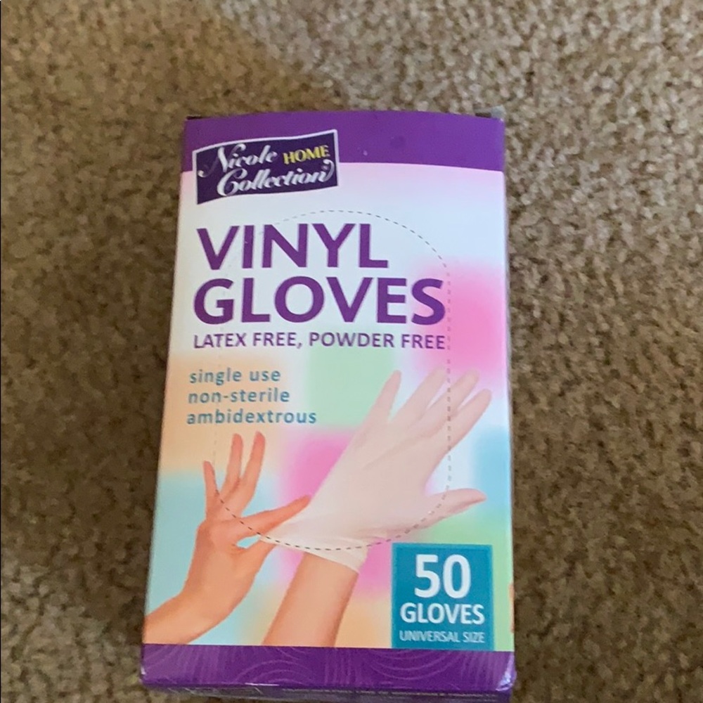 Gloves - Picture 2 of 3